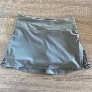 Lululemon Play Off the Pleats Skirt Grey Sage 4